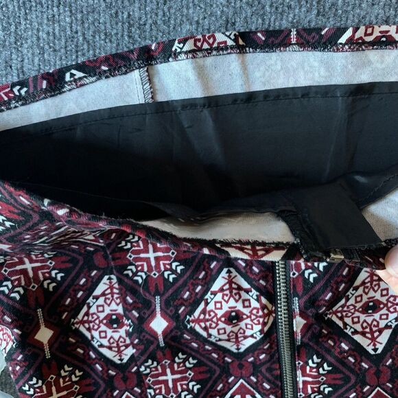 H&M Flare Mini Skirt Pattern Denim With Front Zipper Women 2 Lined - Picture 11 of 15